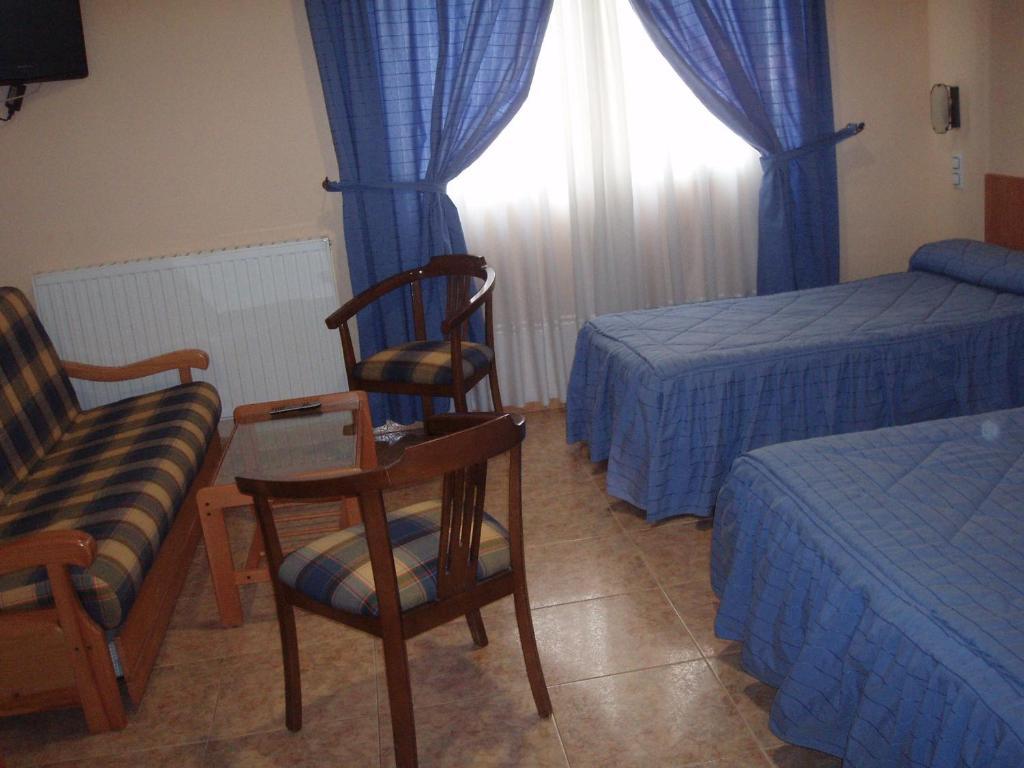 Hotel Los Hermanos Ocana  Ruang foto